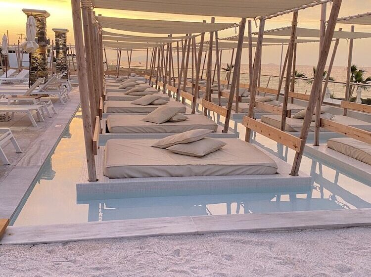 The Island Hotel   Adults Only