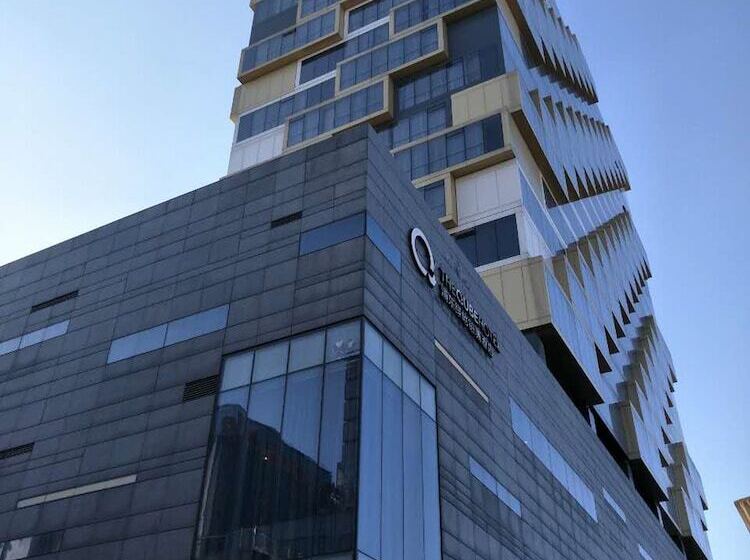 The Qube Hotel Shanghai  Close To Pudong International Airport And Disney Land
