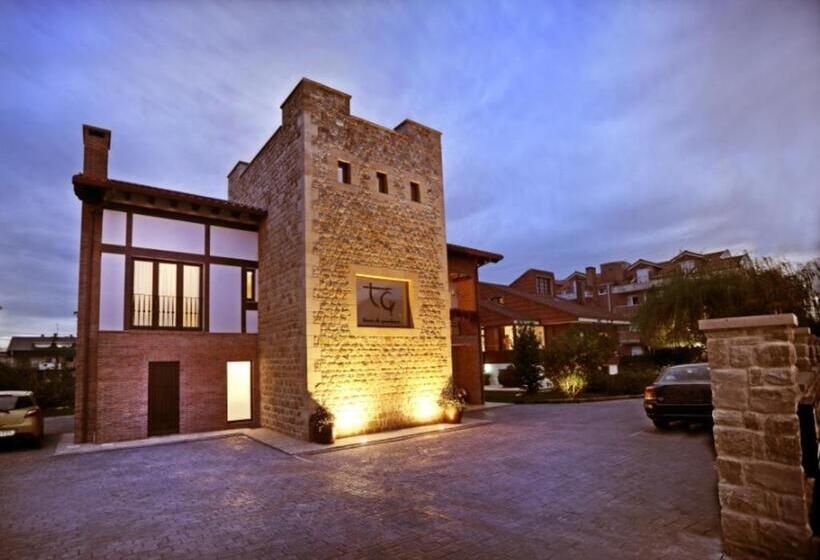 هتل Torre De Quintana