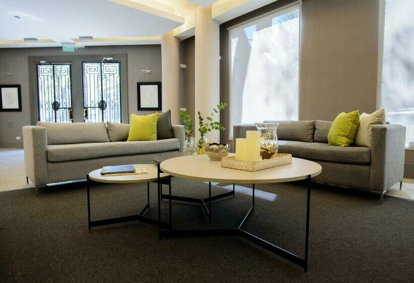 هتل Believe Madero