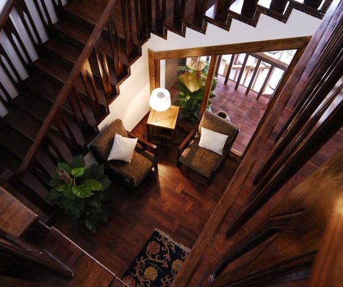 Red Wall Garden Hotel