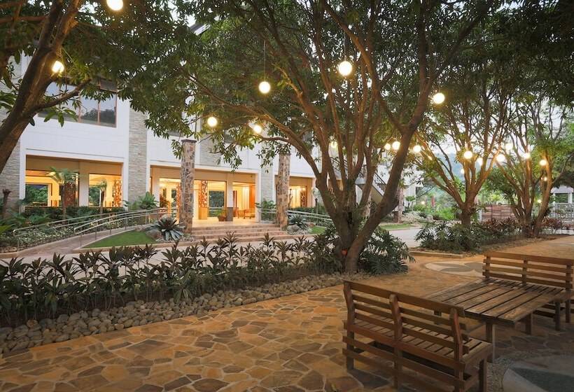 فندق La Jolla Luxury Beach Resort