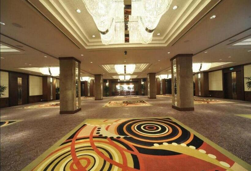هتل Grand Soluxe Zhongyou