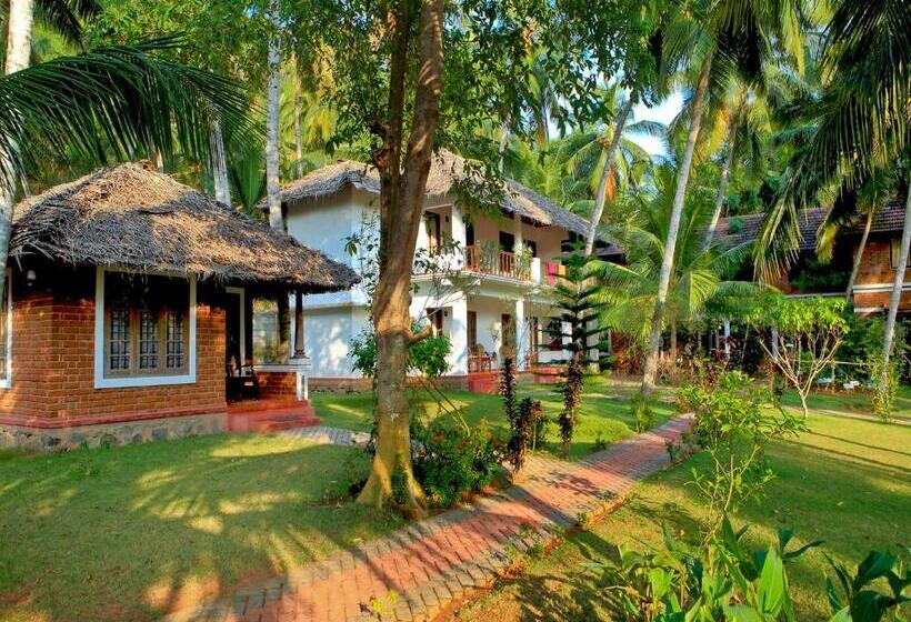 هتل Abad Harmonia Ayurvedic Beach Resort