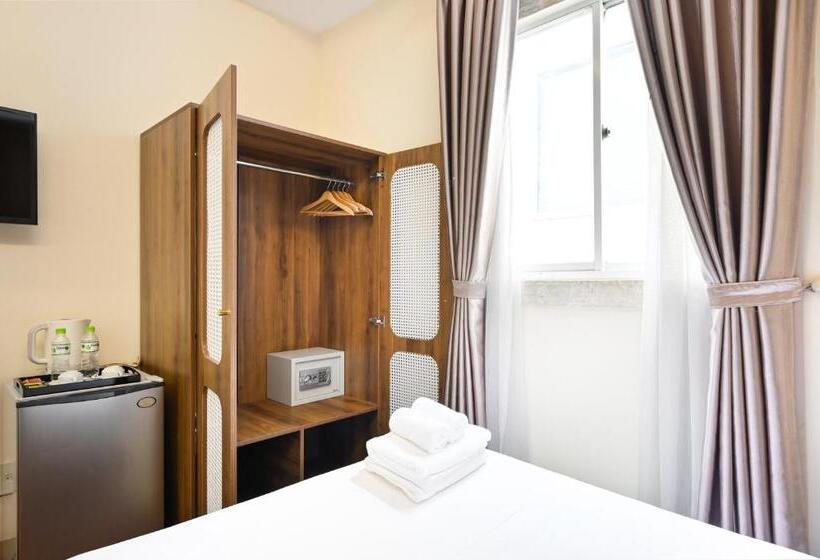 Fotos del hotel Ambassador  Saigon:  17