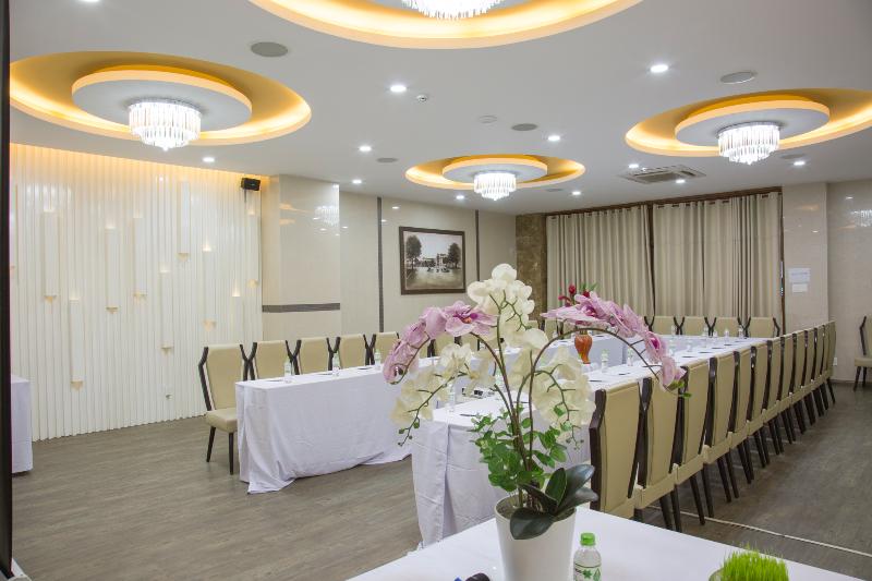 Fotos del hotel Ambassador  Saigon:  43