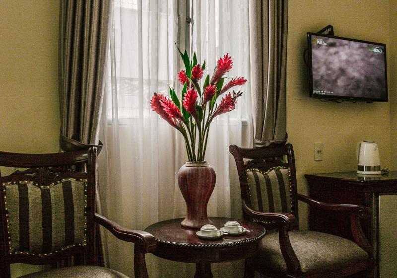 Fotos del hotel Ambassador  Saigon:  48