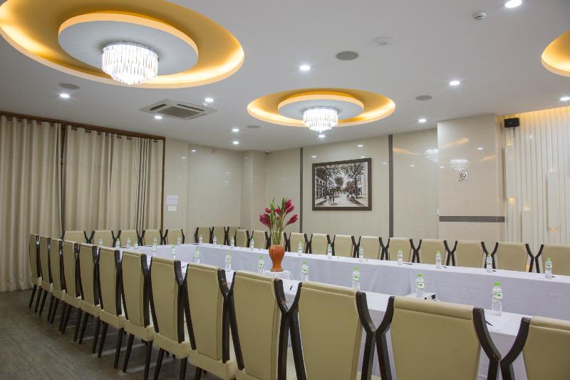 Fotos del hotel Ambassador  Saigon:  40