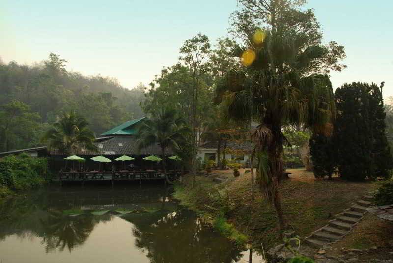 هتل Baanklangdoi Resort