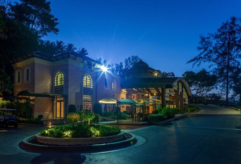 هتل Centara Grand Beach Resort Phuket   Sha Plus
