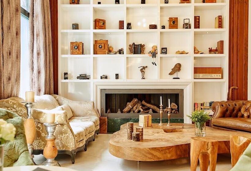 هتل Dioni Boutique