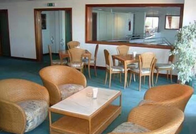 בית מלון כפרי Escola