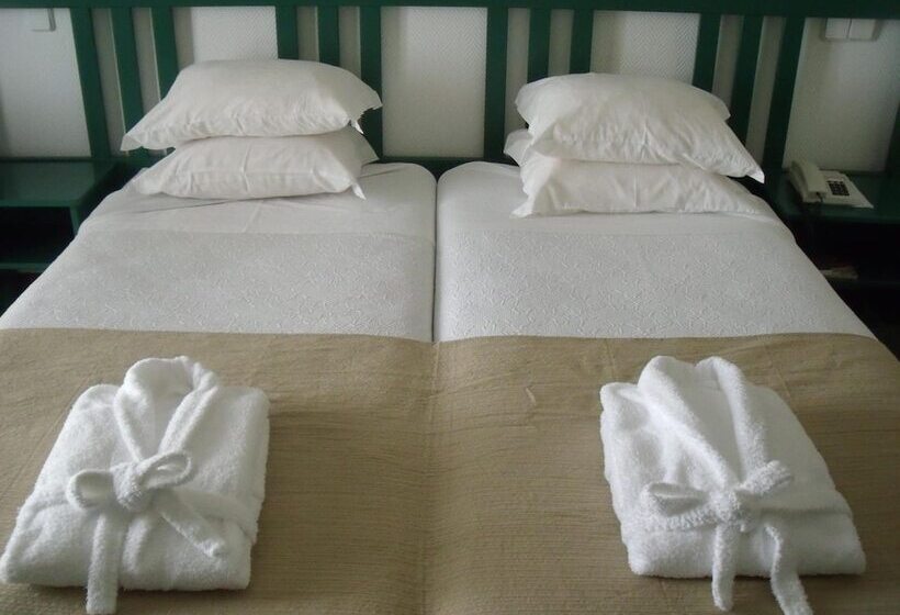 Fotos del hotel Escola:  4