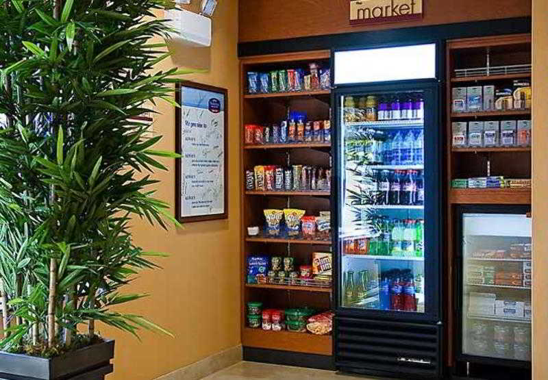 هتل Fairfield Inn & Suites Tampa Fairgrounds/casino
