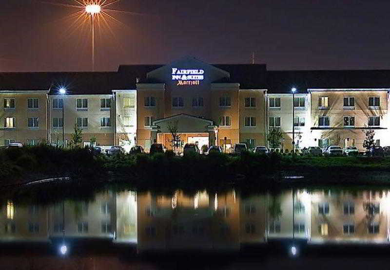 هتل Fairfield Inn & Suites Tampa Fairgrounds/casino
