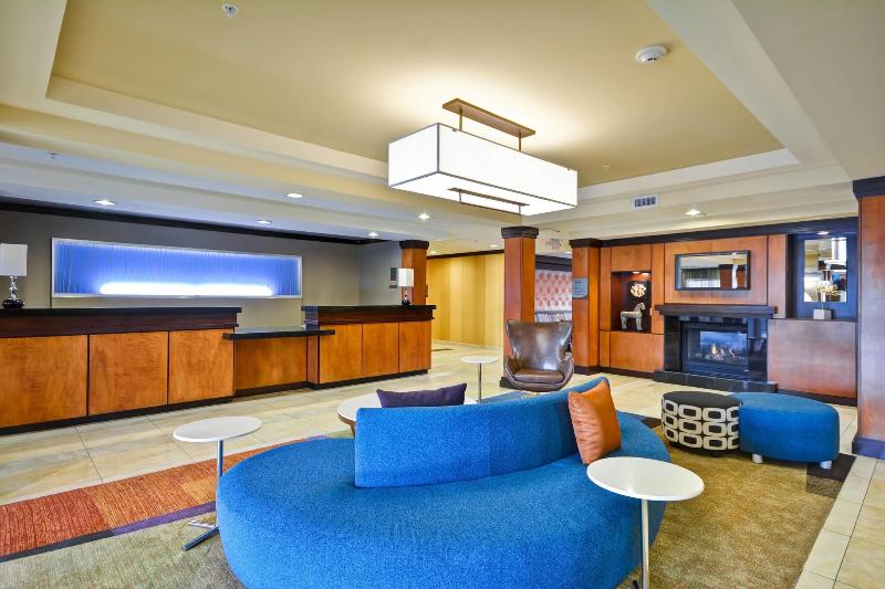 هتل Fairfield Inn & Suites Tampa Fairgrounds/casino