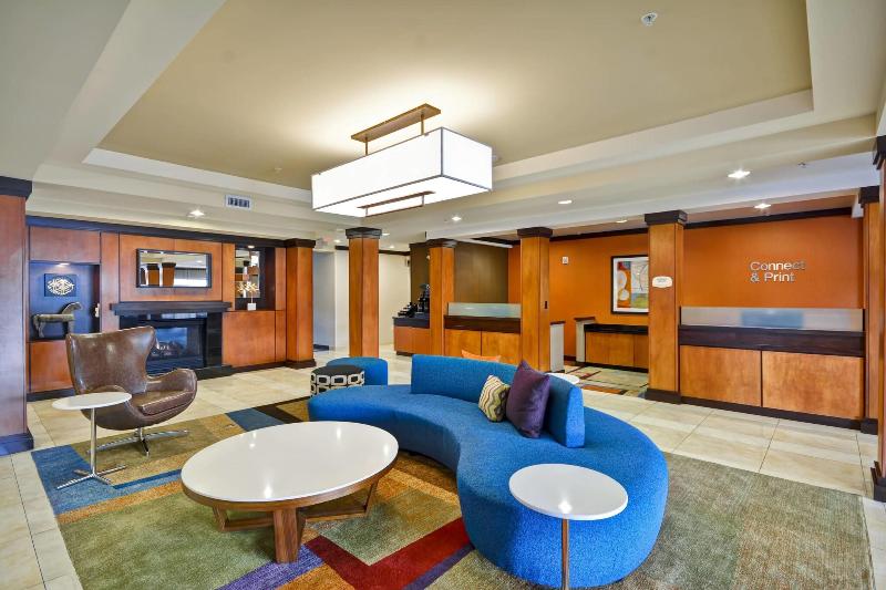 هتل Fairfield Inn & Suites Tampa Fairgrounds/casino