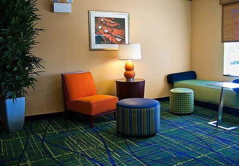هتل Fairfield Inn & Suites Tampa Fairgrounds/casino