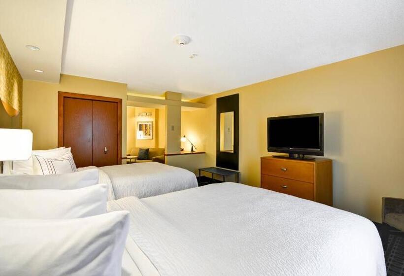 هتل Fairfield Inn & Suites Tampa Fairgrounds/casino