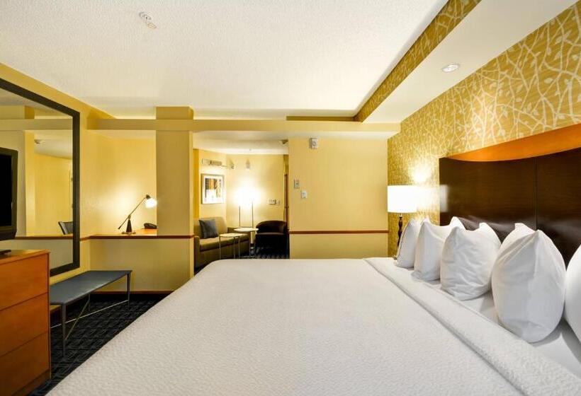 هتل Fairfield Inn & Suites Tampa Fairgrounds/casino