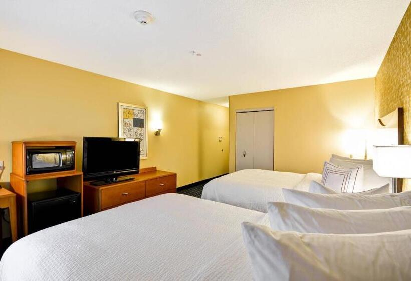 هتل Fairfield Inn & Suites Tampa Fairgrounds/casino