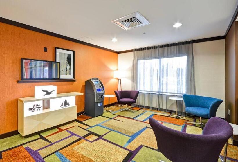 هتل Fairfield Inn & Suites Tampa Fairgrounds/casino