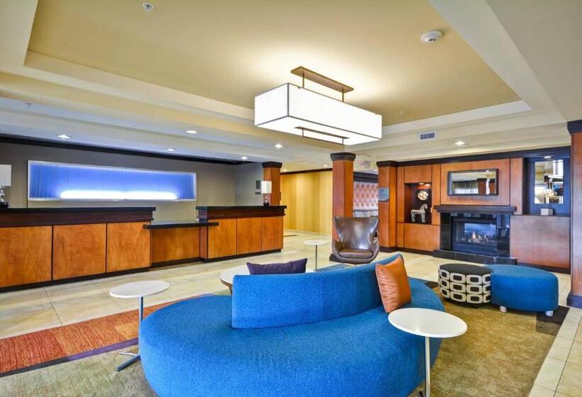 هتل Fairfield Inn & Suites Tampa Fairgrounds/casino