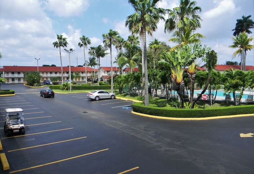 هتل Fairway Inn Florida City Homestead Everglades