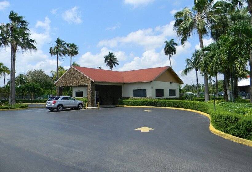 هتل Fairway Inn Florida City Homestead Everglades