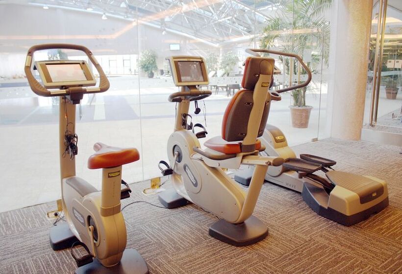 ホテル Four Points By Sheraton Hangzhou, Binjiang