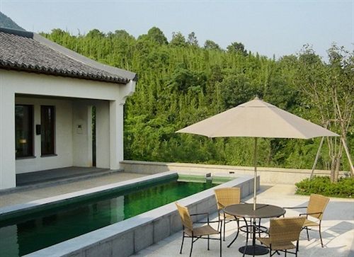 Отель Fuchun Resort