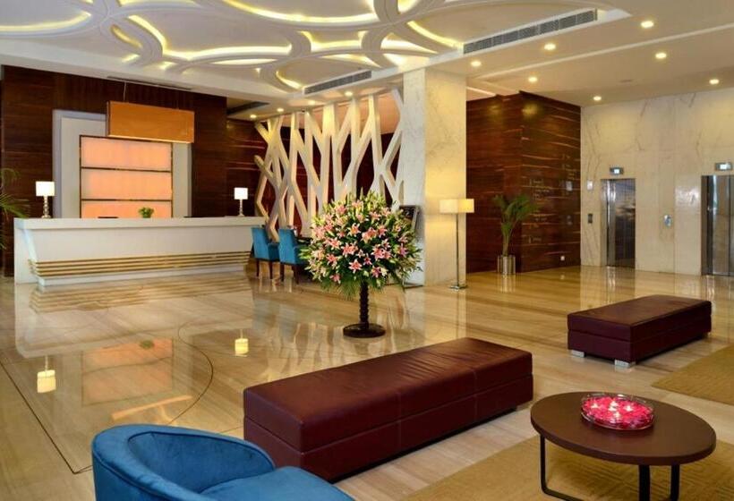 هتل Golden Tulip Lucknow