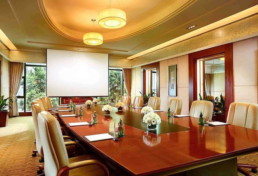 هتل Grand Mercure Xian On Renmin Square