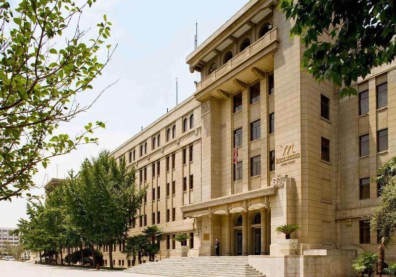هتل Grand Mercure Xian On Renmin Square
