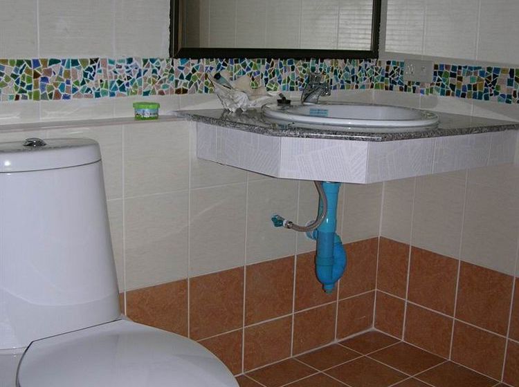 Отель Tawan Hostel
