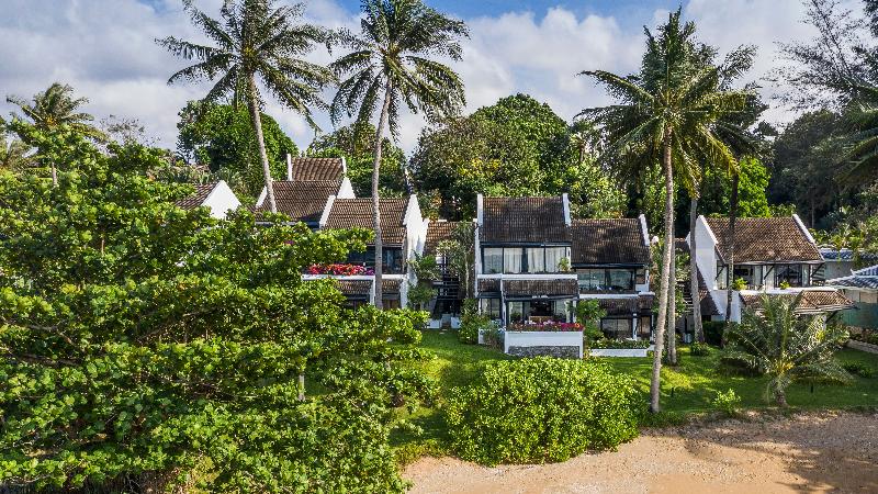 هتل Kamala Beach Estate Resort   Sha Extra Plus