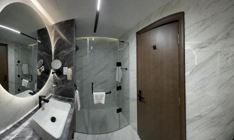 Fotos del hotel Cassells Al Barsha  By Igh:  16