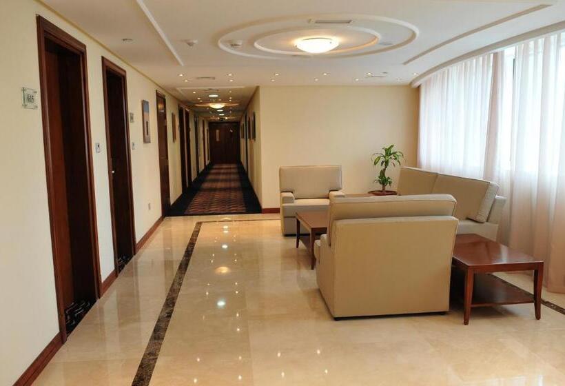 Fotos del hotel Cassells Al Barsha  By Igh:  25