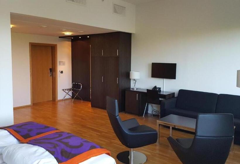 Fotos del hotel Montebello:  6