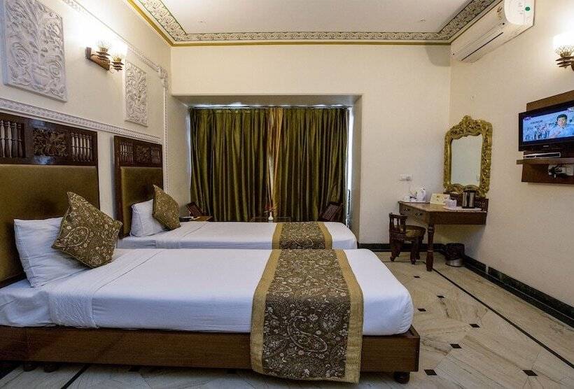 Fotos del hotel Nahargarh Haveli:  4