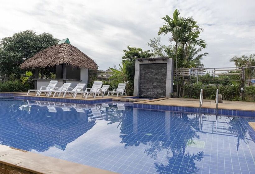 هتل Noppharat Resort