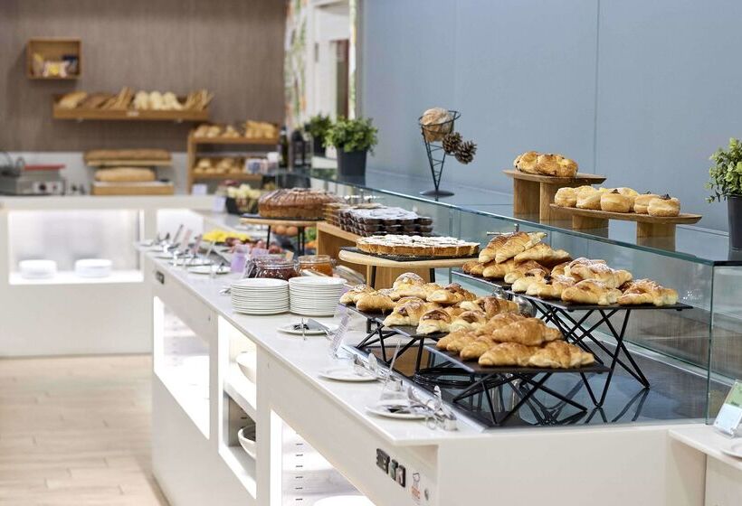 Fotos del hotel Occidental Aurelia:  64