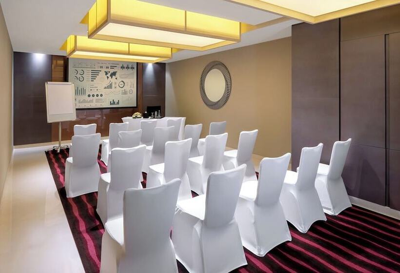 هتل Park Arjaan By Rotana, Abu Dhabi