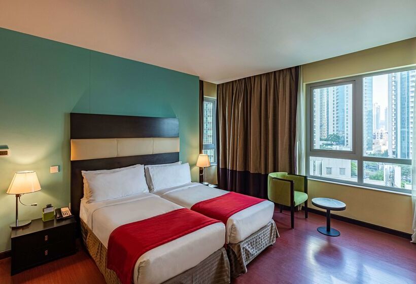 ホテル Ramada By Wyndham Downtown Dubai