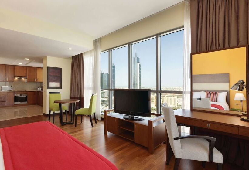 ホテル Ramada By Wyndham Downtown Dubai