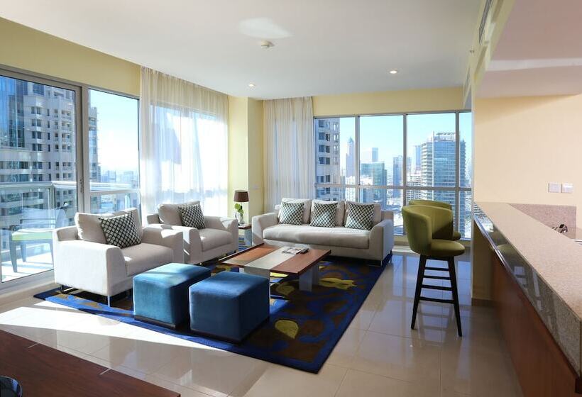 هتل Ramada By Wyndham Downtown Dubai