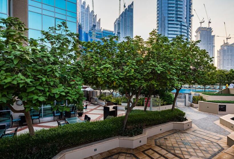 هتل Ramada By Wyndham Downtown Dubai