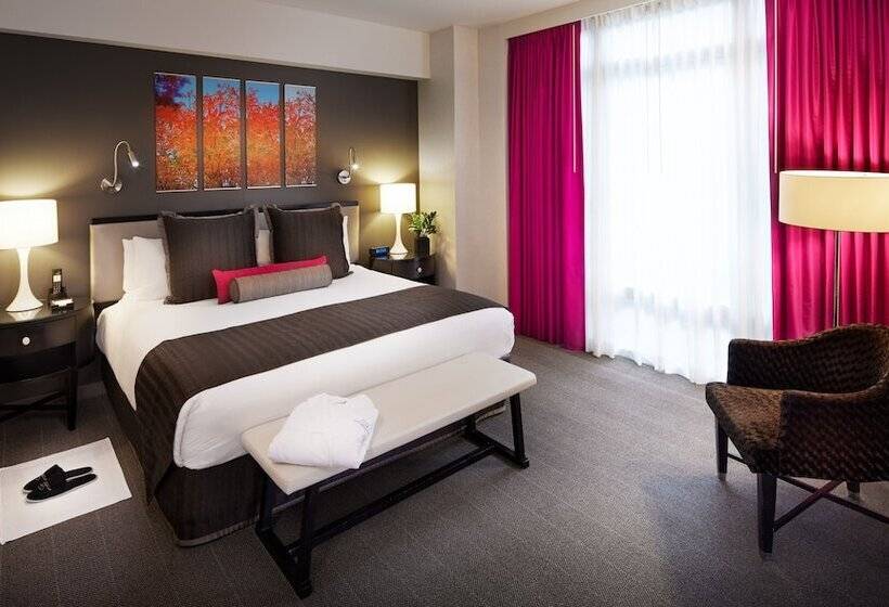 Royalton Park Avenue