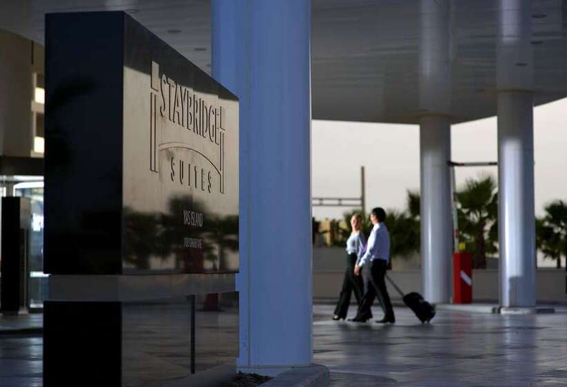 هتل Staybridge Suites Yas Island Abu Dhabi