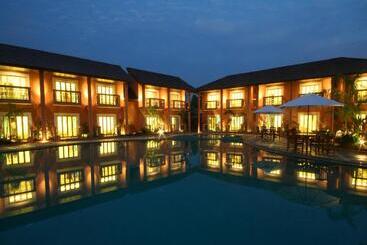 The Golden Crown Hotel & Spa, Colva